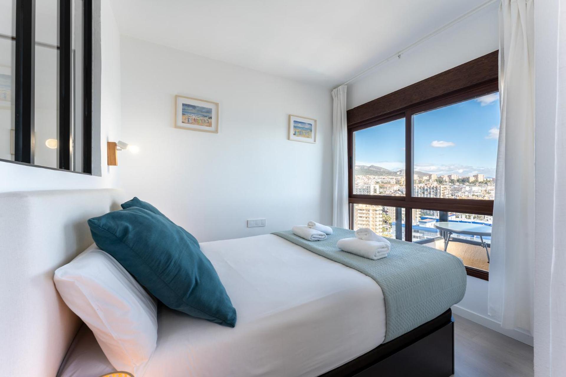Bhost - Torrealmadena Appartement